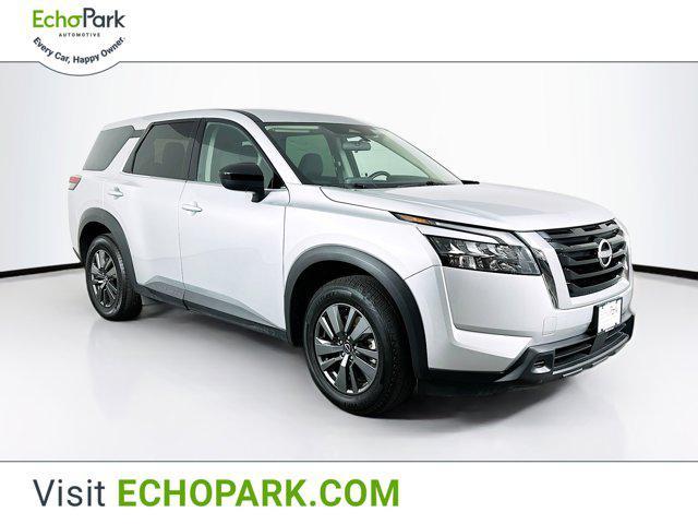 used 2024 Nissan Pathfinder car, priced at $26,999