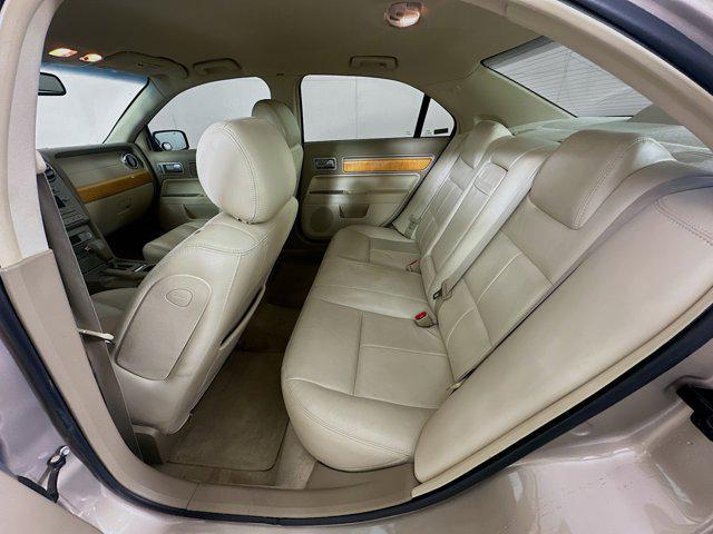 used 2007 Lincoln MKZ car, priced at $5,499