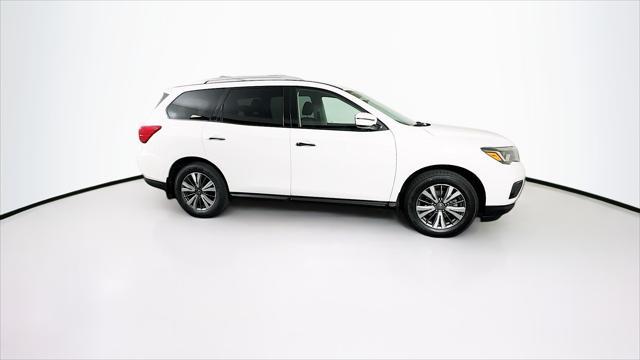 used 2020 Nissan Pathfinder car, priced at $16,789