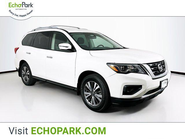 used 2020 Nissan Pathfinder car, priced at $15,789