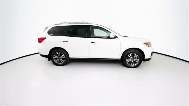 used 2020 Nissan Pathfinder car, priced at $16,789