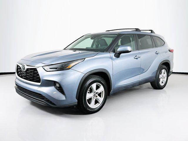 used 2023 Toyota Highlander car, priced at $29,789