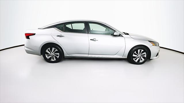 used 2022 Nissan Altima car, priced at $14,799