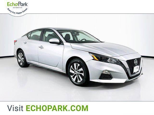 used 2022 Nissan Altima car, priced at $14,999