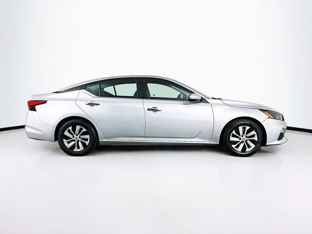 used 2022 Nissan Altima car, priced at $14,999