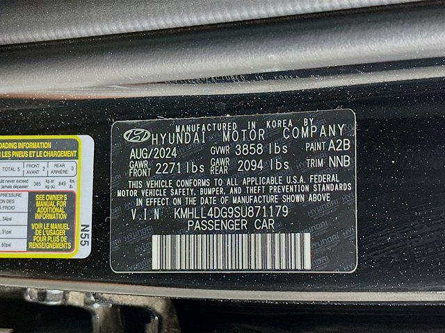 used 2025 Hyundai Elantra car, priced at $18,597