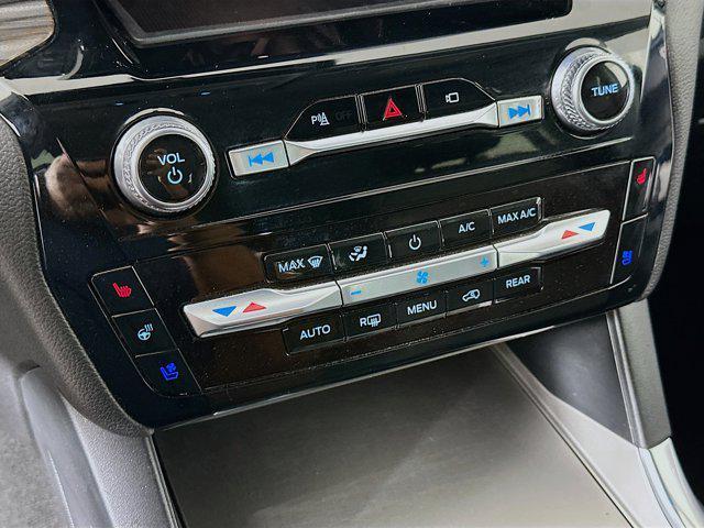 used 2023 Ford Explorer car, priced at $24,487