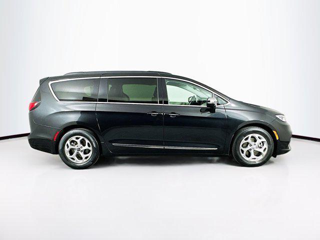 used 2023 Chrysler Pacifica car, priced at $27,297