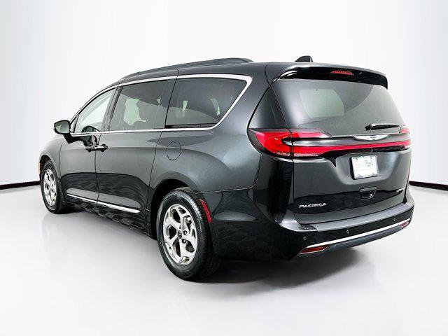 used 2023 Chrysler Pacifica car, priced at $27,297