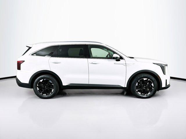 used 2024 Kia Sorento car, priced at $25,997