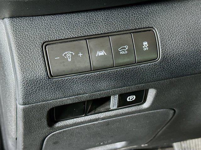 used 2022 Hyundai Santa Fe car, priced at $17,497