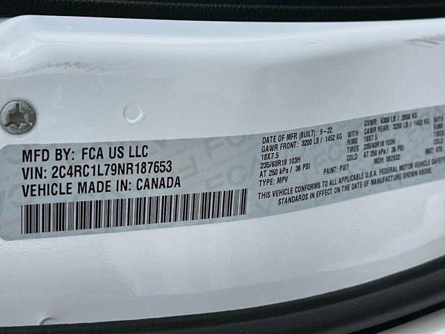 used 2022 Chrysler Pacifica Hybrid car, priced at $27,699