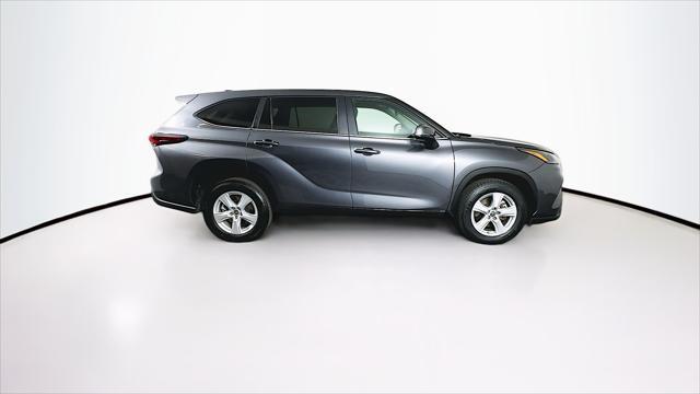 used 2024 Toyota Highlander car, priced at $34,389