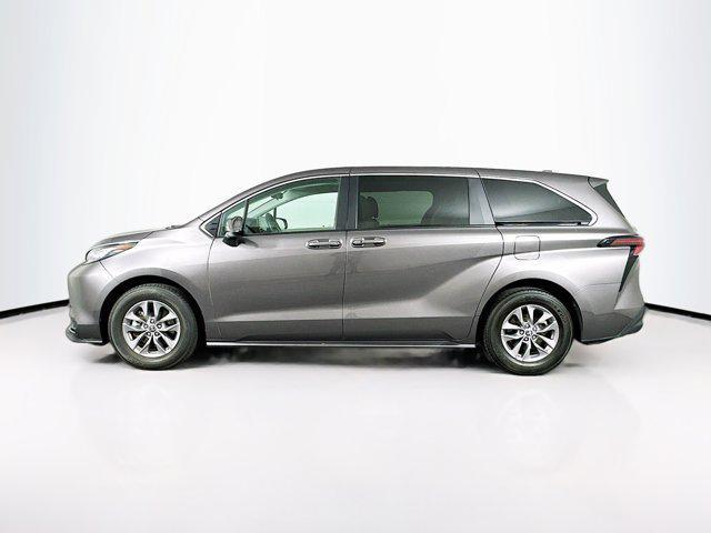 used 2023 Toyota Sienna car, priced at $34,497