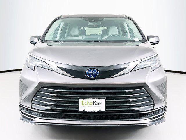used 2023 Toyota Sienna car, priced at $34,497