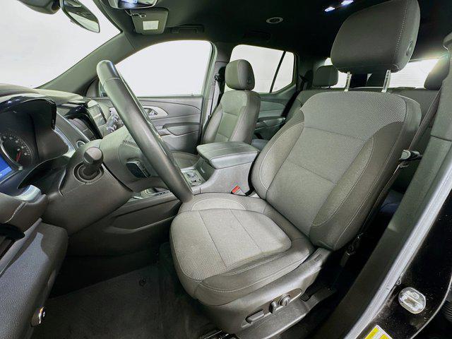 used 2023 Chevrolet Traverse car, priced at $27,697