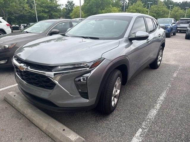 used 2025 Chevrolet Trax car, priced at $22,941