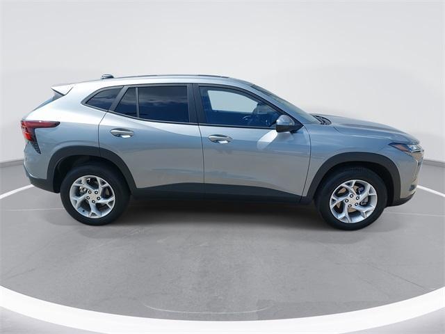 used 2025 Chevrolet Trax car, priced at $21,799