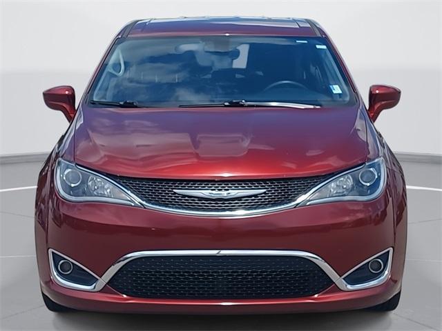 used 2019 Chrysler Pacifica car, priced at $10,888