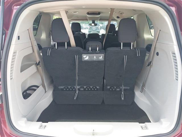 used 2019 Chrysler Pacifica car, priced at $10,888