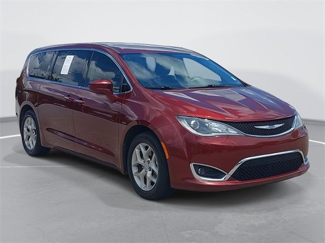 used 2019 Chrysler Pacifica car, priced at $10,888