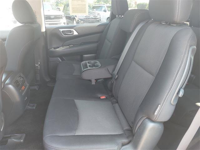 used 2020 Nissan Pathfinder car, priced at $13,599