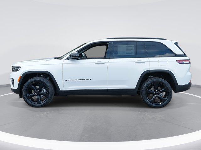 new 2025 Jeep Grand Cherokee car, priced at $44,980