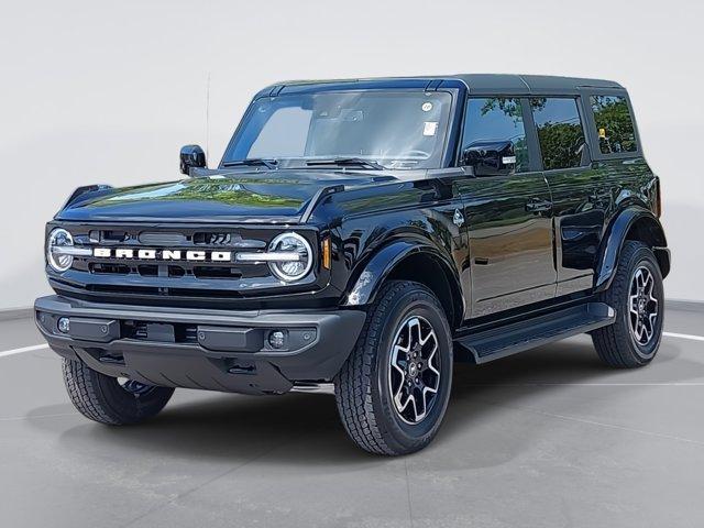 new 2025 Ford Bronco car, priced at $53,494