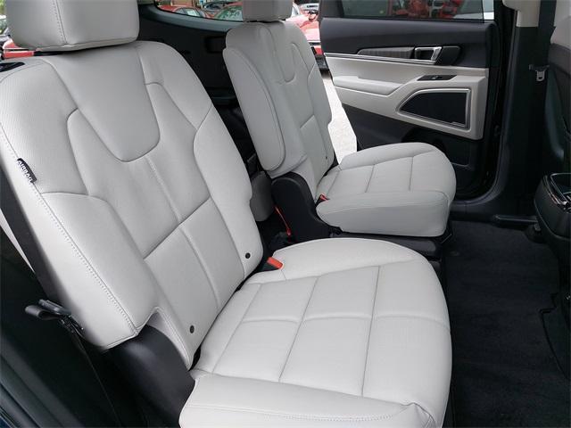 new 2025 Kia Telluride car, priced at $45,275