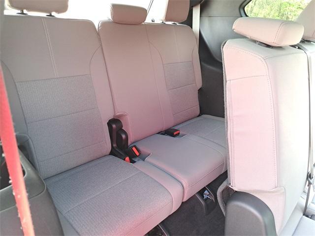 new 2025 GMC Acadia car, priced at $42,338