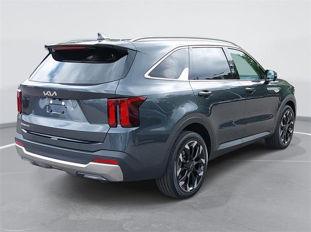 new 2025 Kia Sorento car, priced at $42,290