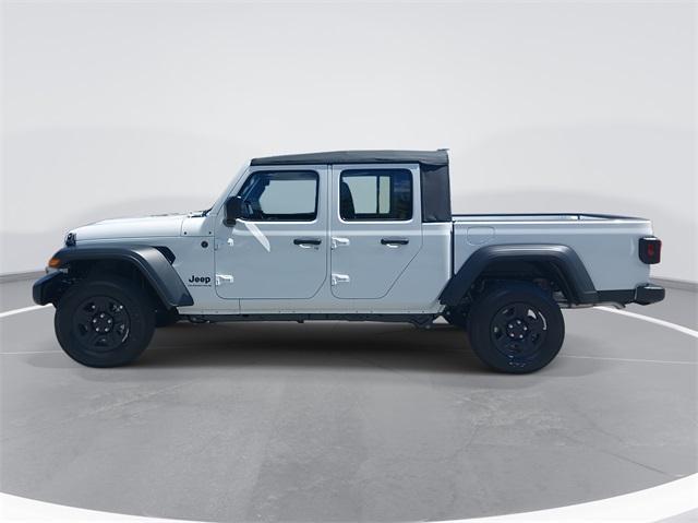 new 2025 Jeep Gladiator car, priced at $40,095