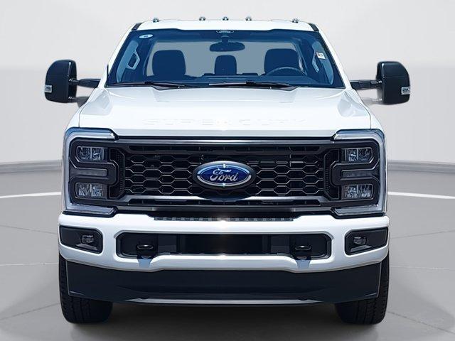 new 2025 Ford F-350 car, priced at $62,460