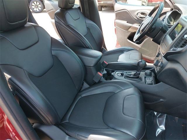 used 2019 Jeep Cherokee car, priced at $12,750