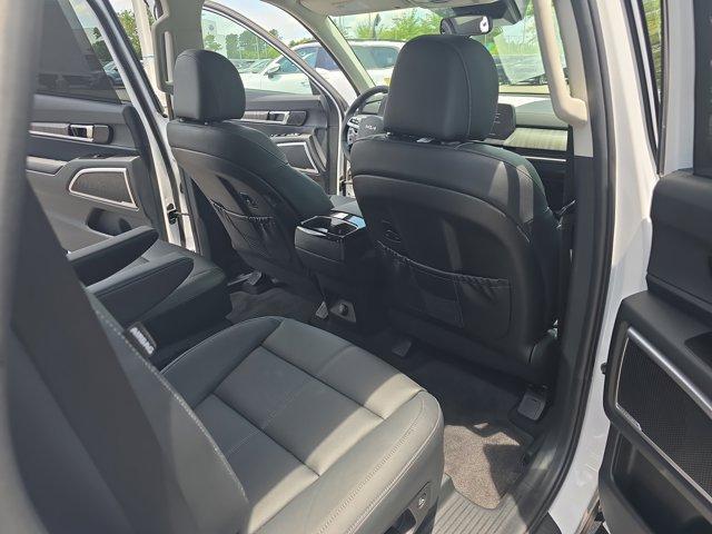 new 2025 Kia Telluride car, priced at $42,905