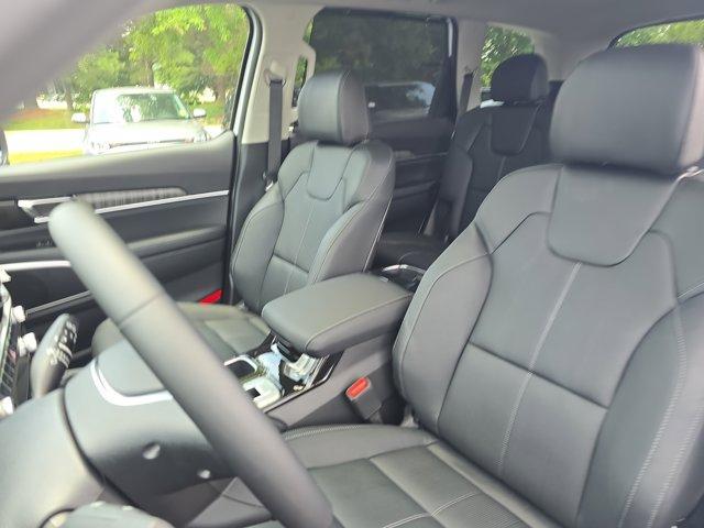 new 2025 Kia Telluride car, priced at $42,905