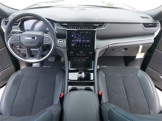 new 2025 Jeep Grand Cherokee L car, priced at $49,980