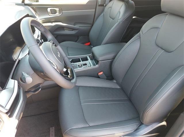 new 2025 Kia Sorento car, priced at $33,257