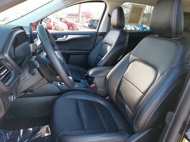 used 2022 Ford Escape car, priced at $25,799