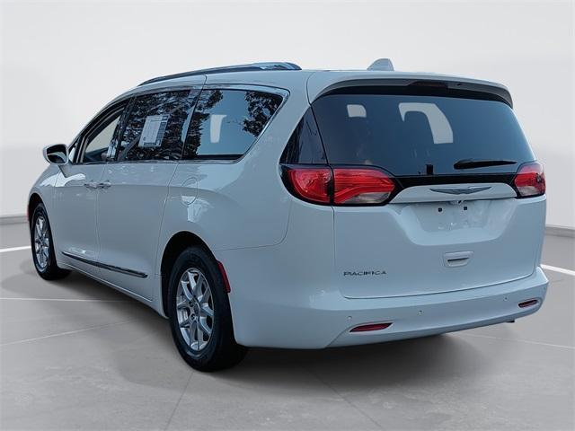 used 2020 Chrysler Pacifica car, priced at $13,977