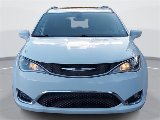 used 2020 Chrysler Pacifica car, priced at $13,977