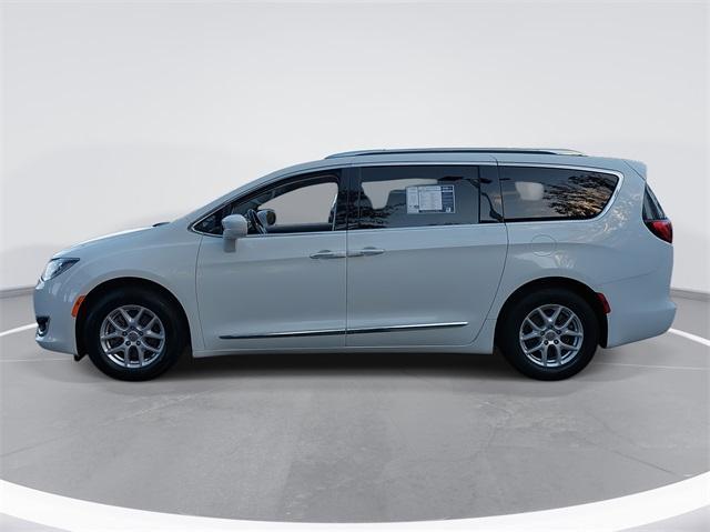 used 2020 Chrysler Pacifica car, priced at $13,977