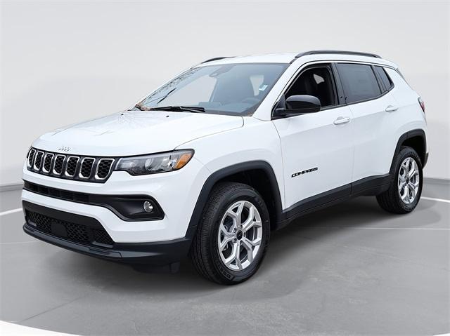 new 2025 Jeep Compass car, priced at $26,980