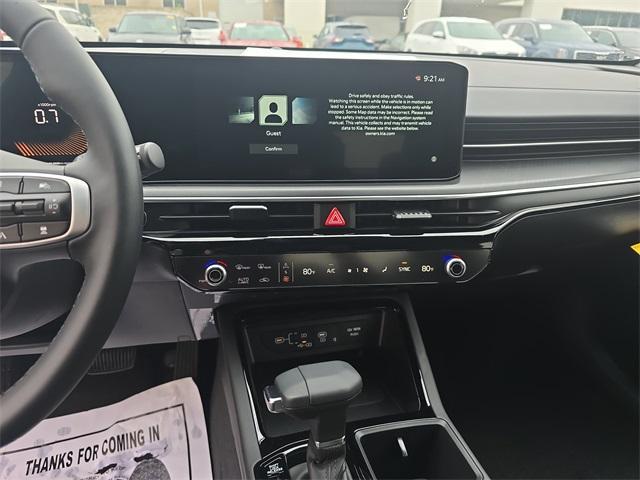 new 2025 Kia K5 car, priced at $30,550