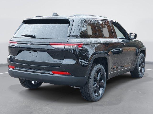 new 2025 Jeep Grand Cherokee car, priced at $44,980