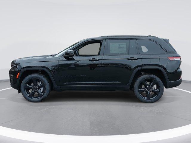 new 2025 Jeep Grand Cherokee car, priced at $44,980