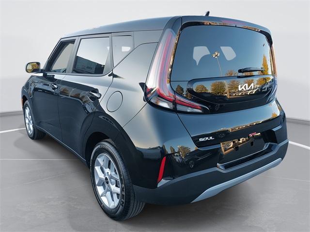 new 2025 Kia Soul car, priced at $21,435