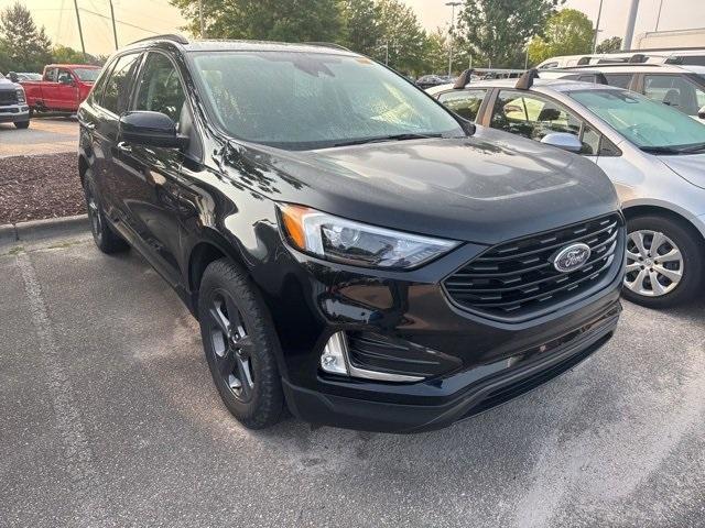 used 2022 Ford Edge car, priced at $27,599