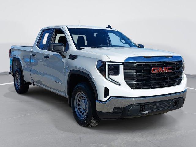 new 2025 GMC Sierra 1500 car, priced at $45,620