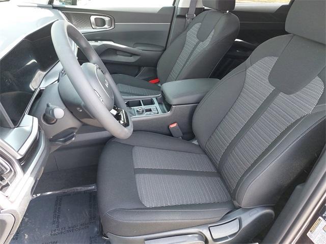 new 2025 Kia Sorento car, priced at $30,630